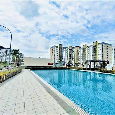 Setia Alam Islamic Homestay Shah Alam Buitenkant foto